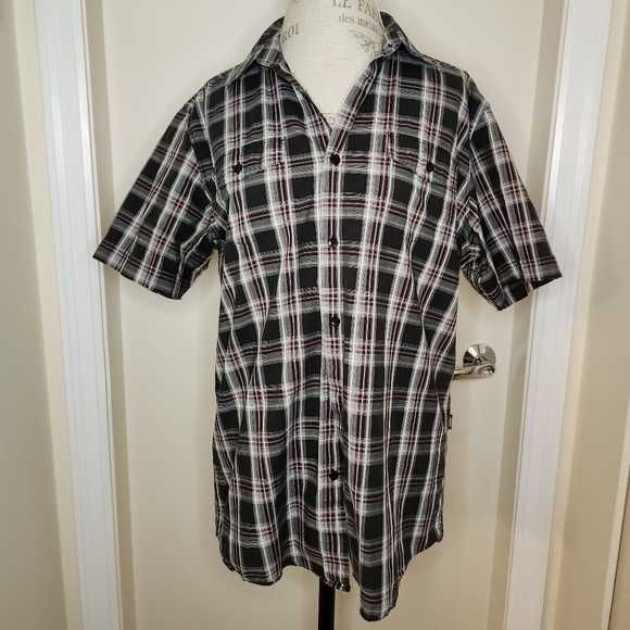 Plaid Short Sleeve Collared Shirt - Picture 1 of 10